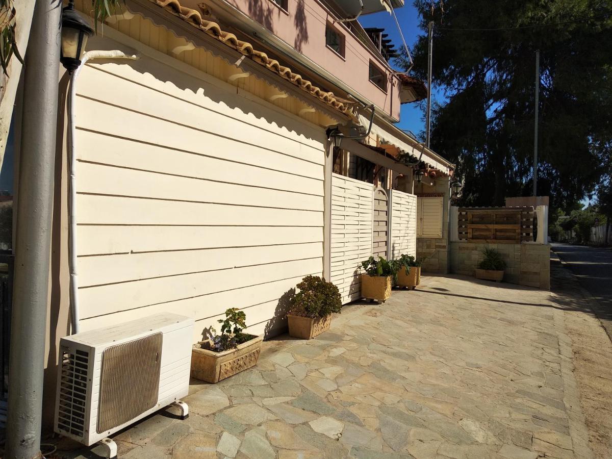 Alternative Country House 10 Minutes From Athens Airport Artemida  Buitenkant foto